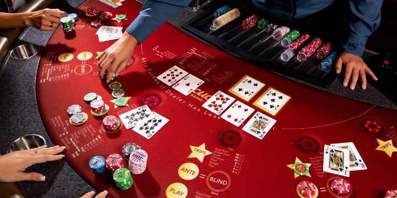 Poker VZ99- luật chơi Ohama